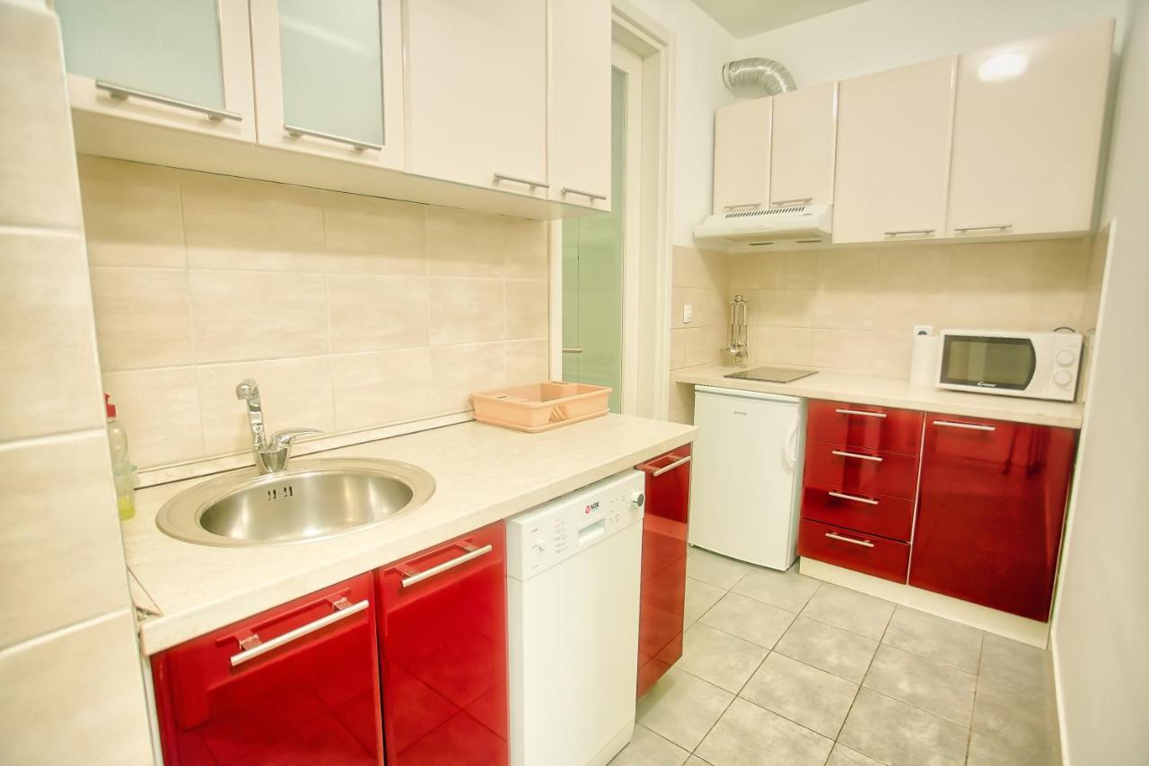 Belville Apartment
